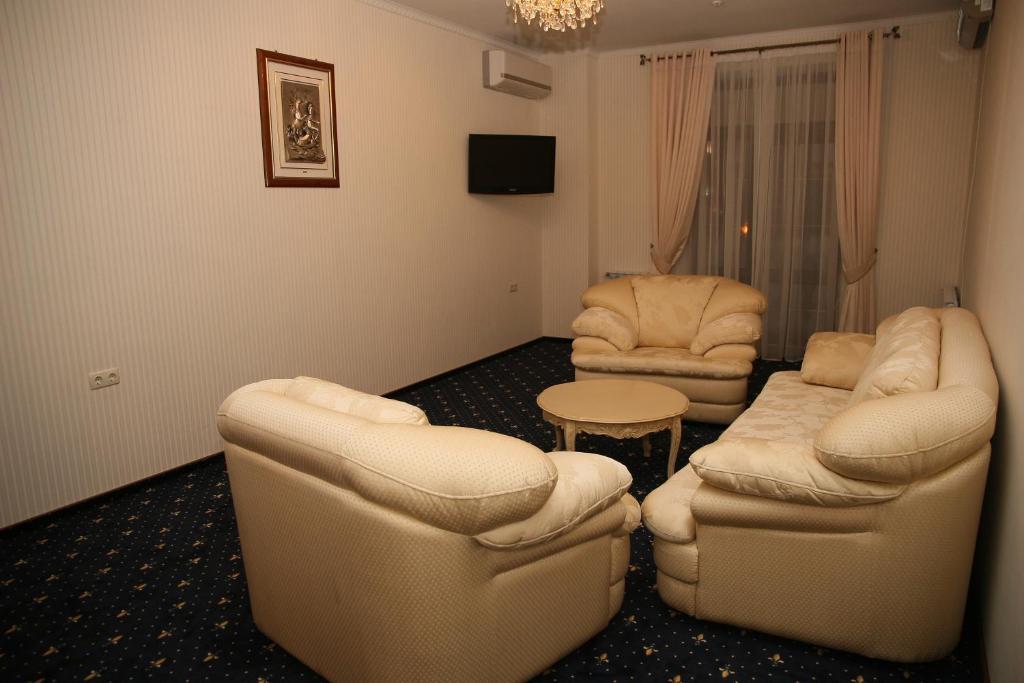 Kleopatra Vip Hotel Kamianets-Podilsky Chambre photo