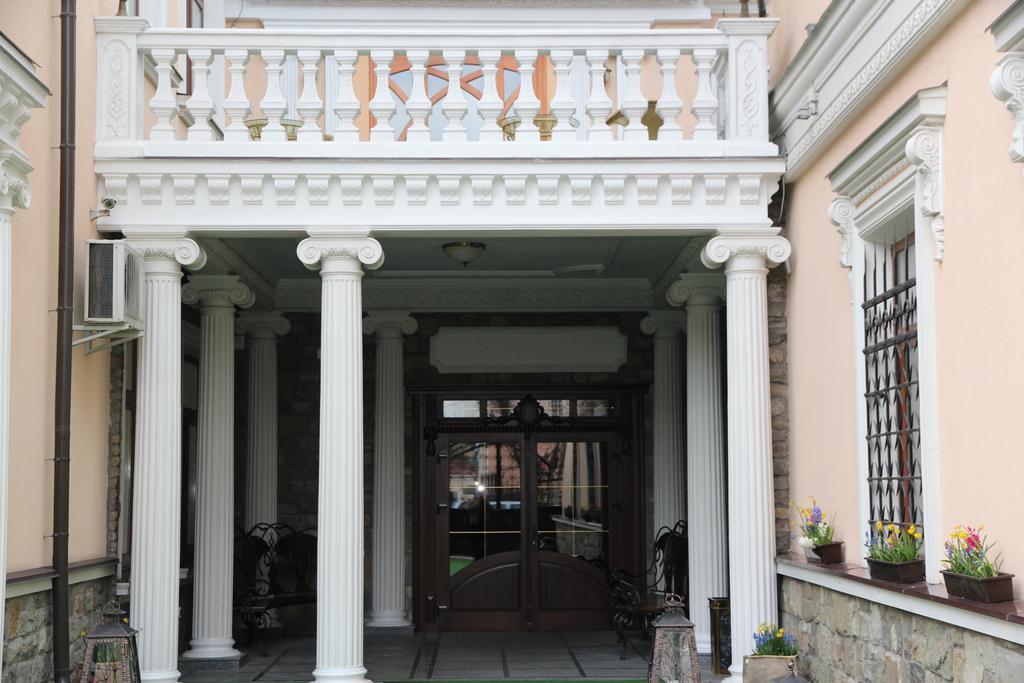 Kleopatra Vip Hotel Kamianets-Podilsky Extérieur photo